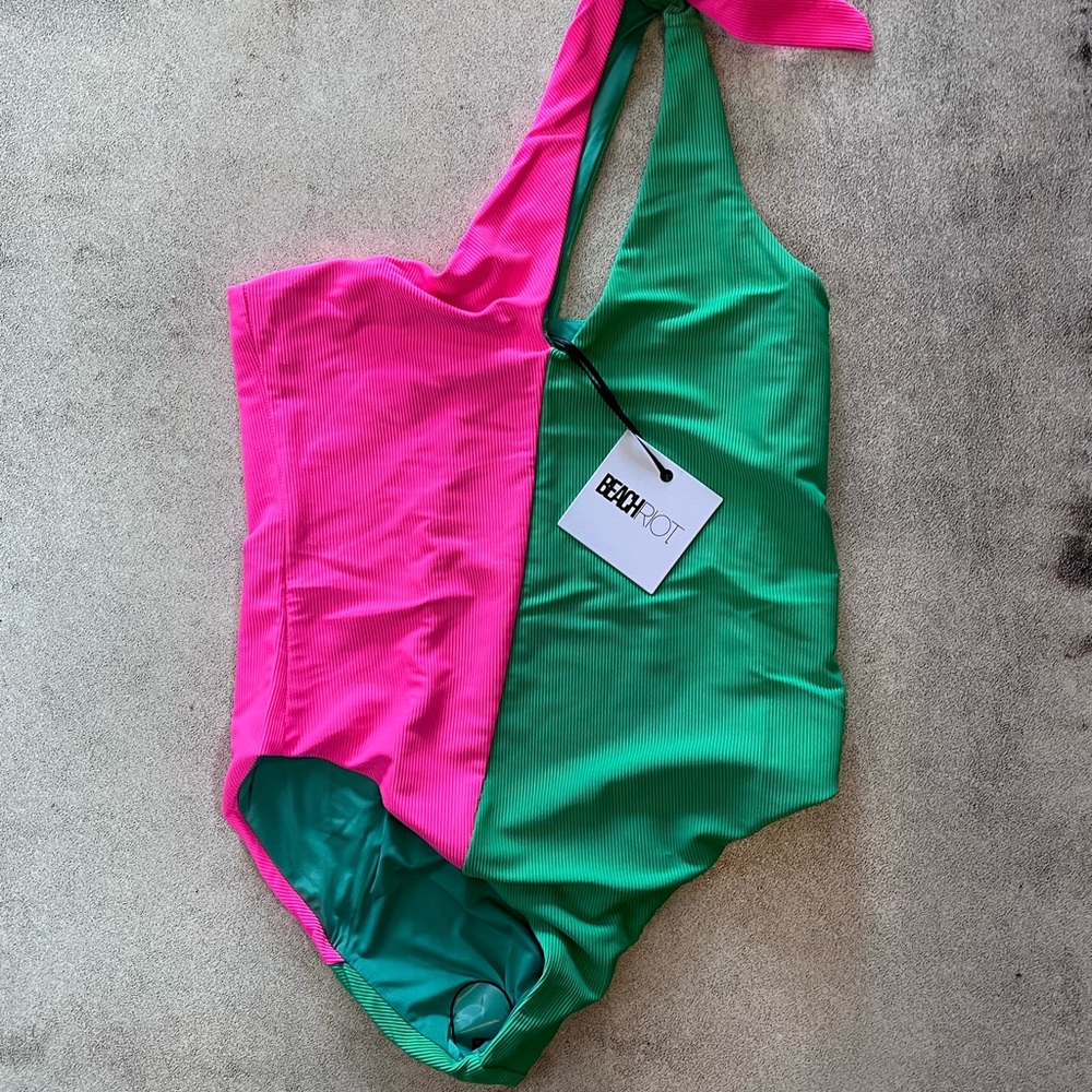 Beach Riot Nia One Piece Swimsuit - Picture 4 of 5